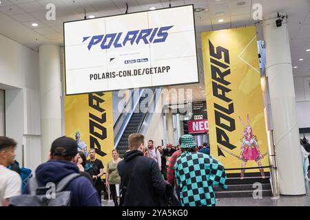Hamburg, Deutschland. Oktober 2024. Auf der Hamburger Videospielmesse Polaris Convention sind zahlreiche Besucher unterwegs. Quelle: Georg Wendt/dpa/Alamy Live News Stockfoto