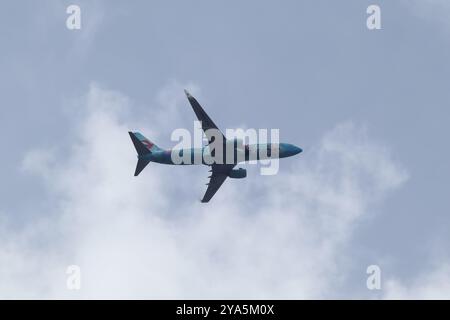 Chiangmai, Thailand - 25. Juli 2024: B-1317 Boeing 737-800 der China Eastern Airline. Fahren Sie vom Flughafen Chiangmai nach shanghai. Stockfoto