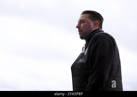 Gillingham Town Manager Mark Bonner während des Spiels der Sky Bet League Two im Priestfield Stadium, Gillingham. Bilddatum: Samstag, 12. Oktober 2024. Stockfoto