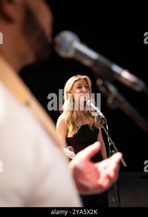 Adrian Hänsel und Aura Mitchell, West End Introducing, Shaw Theatre, London © Clarissa Debenham (Film Free Photography) / Alamy Stockfoto