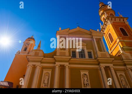 Basilika des Heiligen Erzengels Michael, in der Stadt Menton, in den Alpes Maritimes, in der Provence, Frankreich Stockfoto