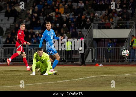 REYKJAVIK, ISLAND - 11. OKTOBER 2024: Harry Wilson, Isländer Alfons Sampsted und Isländer Daníel Leó Grétarsson während der UEFA Nations 2025 Stockfoto