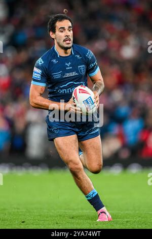 Manchester, Großbritannien. Oktober 2024. Tyrone May von Hull KR bricht mit dem Ball während des Grand Final-Spiels der Betfred Super League Wigan Warriors gegen Hull KR in Old Trafford, Manchester, Vereinigtes Königreich, 12. Oktober 2024 (Foto: Craig Thomas/News Images) in Manchester, Vereinigtes Königreich am 10. Dezember 2024. (Foto: Craig Thomas/News Images/SIPA USA) Credit: SIPA USA/Alamy Live News Stockfoto