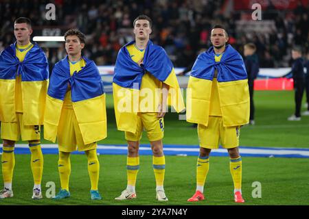 Bournemouth, Großbritannien. Oktober 2024. Bournemouth, England, 11. Oktober 2024 : die ukrainischen U21 bereiten sich auf das Spiel während des Qualifikationsspiels zur Euro U21 zwischen England und der Ukraine im Vitality Stadium in Bournemouth vor (will Hope/SPP) Credit: SPP Sport Press Photo. /Alamy Live News Stockfoto