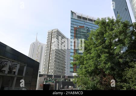 Hochhäuser Donaustadt Wien. Wolkenkratzer in Wien. Stockfoto