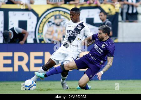 Fortaleza, Ceara, Brasilien. Oktober 2024. Fortaleza (CE), 12/2024 Ã¢â‚¬' MATCH/CEARA VC PONTE PRETA - Spieler Felipe und Richarlisson während des Spiels zwischen Ceara und Ponte Preta, gültig für die 31. Runde der brasilianischen Meisterschaft Serie B 2024, die am Nachmittag dieses Samstagnachmittags, 12. Oktober 2024 in der Vozao Arena ausgetragen wurde. (Kreditbild: © LC Moreira/TheNEWS2 via ZUMA Press Wire) NUR REDAKTIONELLE VERWENDUNG! Nicht für kommerzielle ZWECKE! Stockfoto