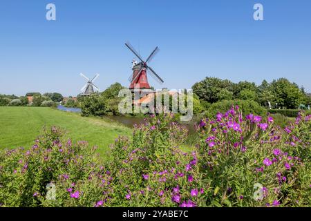 Zwillingswerke, Greetsiel, Krummhoern, Ostfriesland, Niedersachsen, Deutschland, Europa Stockfoto