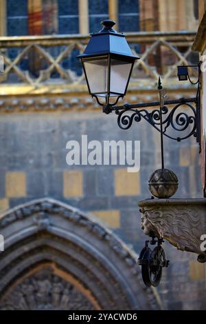 Straßenszenen und Details aus Colmar, Elsass, Frankreich und Europa zeigen die historische und farbenfrohe Natur der Stadt. Stockfoto