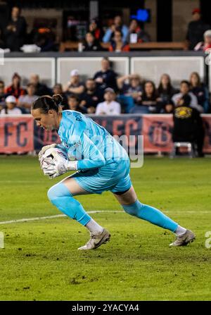 12. Oktober 2024 San Jose, CA USA Bay FC Torhüter Katelyn Rowland (0) schützt die Tore während des NWSL-Spiels zwischen Kansas City Current und Bay FC. Kansas Beat Bay FC 1-0 im Pay PAL Park San Jose Kalifornien Thurman James/CSM Stockfoto