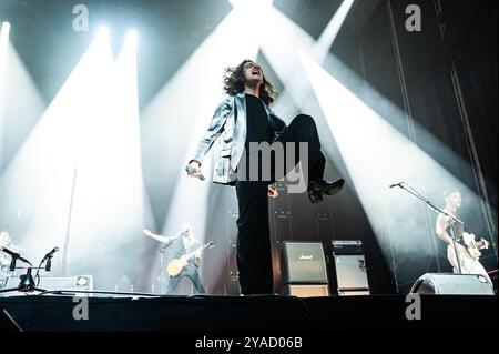 20 mil Personas acuden al concierto de Arde Bogotá, Viva Suecia y Nunatak en Zaragoza. Fiestas del Pilar. 11 Oktubre 2024. Espacio Zity. Stockfoto