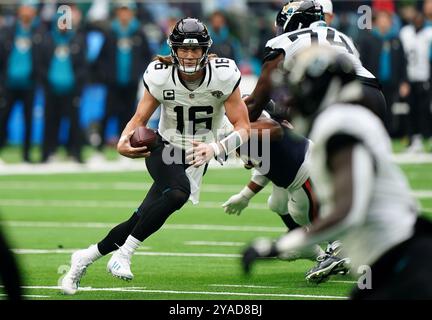 Trevor Lawrence von Jacksonville Jaguars während des NFL International Matches im Tottenham Hotspur Stadium in London. Bilddatum: Sonntag, 13. Oktober 2024. Stockfoto