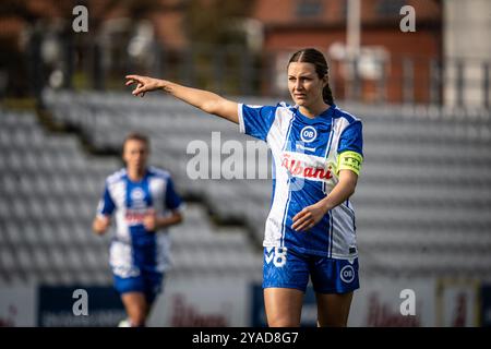 Odense, Dänemark. Oktober 2024. Rylan Childers (8) von ob Q wurde während des Gjensidige Kvindeliga-Spiels zwischen ob Q und HB Koge im Naturenergiepark Odense gesehen. Stockfoto