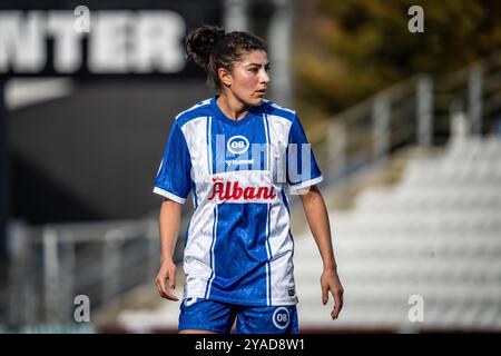 Odense, Dänemark. Oktober 2024. Madelyn Desiano (9) von ob Q während des Spiels Gjensidige Kvindeliga zwischen ob Q und HB Koge im Naturenergiepark Odense. Stockfoto