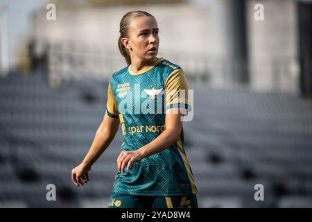 Odense, Dänemark. Oktober 2024. Sarah Thygesen (12) von HB Koge wurde während des Gjensidige Kvindeliga-Spiels zwischen ob Q und HB Koge im Naturenergiepark Odense gesehen. Stockfoto