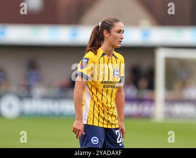 VBS Community Stadium, Sutton, London, Großbritannien. Oktober 2024. Bruna Vilamala (20 Brighton) während des Spiels der Barclays Women's Super League zwischen Crystal Palace und Brighton und Hove Albion am Sonntag, den 13. Oktober 2024 im VBS Community Stadium, Sutton, London, England. (Claire Jeffrey/SPP) Credit: SPP Sport Press Photo. /Alamy Live News Stockfoto