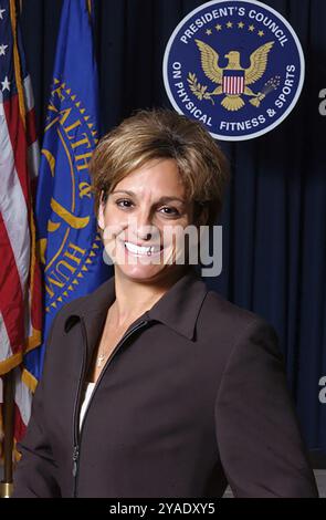 Mary Lou Retton. Porträt der ehemaligen olympischen Goldmedaillengewinnerin Mary Lou Retton (* 1968) im Jahr 2004 während des Presidents Council on Physical Fitness and Sports Stockfoto