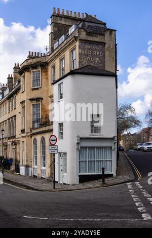 Geisterschild am Old Red House, Rivers Street, City of Bath, England, Großbritannien. Ein UNESCO-Weltkulturerbe Stockfoto