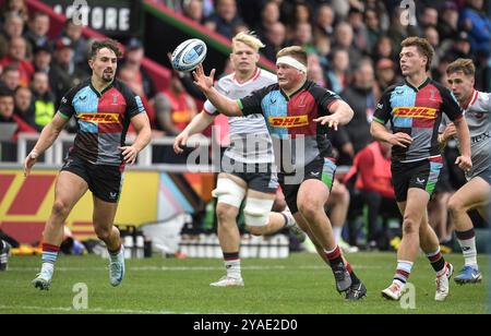 Twickenham, London UK am 13. Oktober 2024. Fin Baxter of Harlequins in Aktion bei den Harlequins gegen Saracens, Gallagher Premiership Round 4 Derby Weekend Match, The Stoop, Twickenham, London UK am 13. Oktober 2024. Foto von Gary Mitchell Credit: Gary Mitchell, GMP Media/Alamy Live News Stockfoto