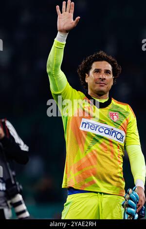 Guillermo Ochoa während des Spiels der Liga Portugal zwischen Teams von Sporting CP und AVS Futebol SAD im Estadio Jose Alvalade (Maciej Rogowski) Stockfoto