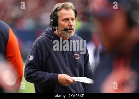 Tottenham Hotspur Stadium, London, Großbritannien. Oktober 2024. NFL UK Football, Jacksonville Jaguars gegen Chicago Bears; Chicago Bears Head Coach Matt Eberflus Uhren spielen Credit: Action Plus Sports/Alamy Live News Stockfoto