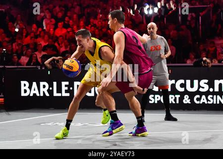 , - 13. OKTOBER: Strahinja Stojacic - Ub, Mihailo Vasic - Liman während des FIBA 3x3 World Tour Amsterdam 2024 Endrunde zwischen Ub und Liman am 13. Oktober 2024 in Amsterdam, Niederlande. (Foto: Edwin J.H. de Vries/Orange Pictures) Credit: Orange Pics BV/Alamy Live News Stockfoto