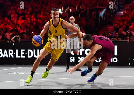 , - 13. OKTOBER: Strahinja Stojacic - Ub, Mihailo Vasic - Liman während des FIBA 3x3 World Tour Amsterdam 2024 Endrunde zwischen Ub und Liman am 13. Oktober 2024 in Amsterdam, Niederlande. (Foto: Edwin J.H. de Vries/Orange Pictures) Credit: Orange Pics BV/Alamy Live News Stockfoto