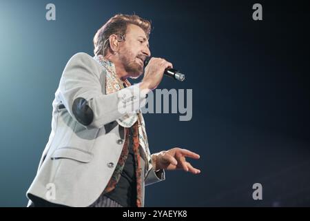 Sänger Manolo García tritt während eines Tourkonzerns im Wizcenter in Madrid auf, 13. Oktober 2024 Spanien Stockfoto