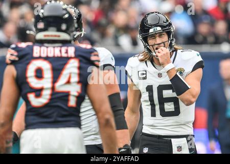 Trevor Lawrence von den Jacksonville Jaguars während des Spiels Chicago Bears vs Jacksonville Jaguars in Woche 6 im Tottenham Hotspur Stadium, London, Großbritannien, 13. Oktober 2024 (Foto: Craig Thomas/News Images) Stockfoto