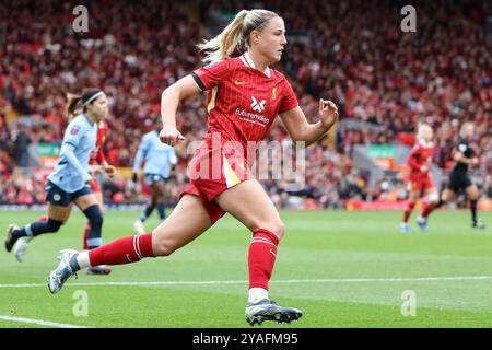 Liverpool, Großbritannien. Oktober 2024. Anfield, Liverpool, England, 13. Oktober 2024: Sophie Roman Haug (10 Liverpool) während des Barclays Womens Super League-Spiels zwischen Liverpool und Manchester City in Anfield in Liverpool, England. (Sean Chandler/SPP) Credit: SPP Sport Press Photo. /Alamy Live News Stockfoto