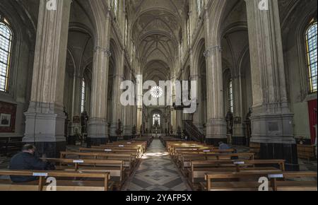 Stadtzentrum von Brüssel, Region Brüssel-Hauptstadt, Belgien, 06 20 2020 Inneres der Kirche St. Katharina, Europa Stockfoto