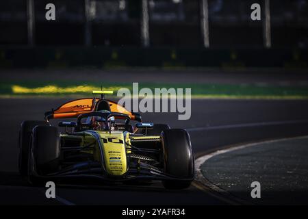 MELBOURNE, AUSTRALIEN, 22. MÄRZ: Gabriel Bortoleto aus Brasilien und Invicta Racing während der Qualifikation beim Formel 2 Grand Prix von Australien 2024 in Albert Stockfoto