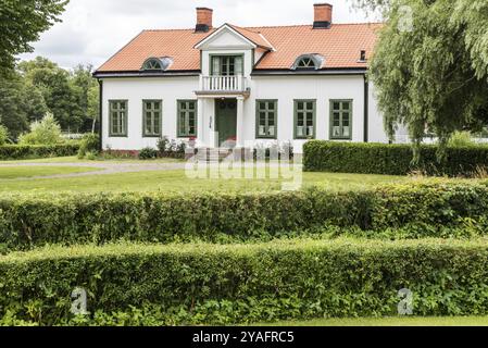 Forsmark, Osthammar, Schweden, 07 31 2019 luxuriöses Landhaus mit angelegten Gärten, Europa Stockfoto