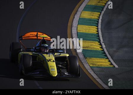 MELBOURNE, AUSTRALIEN, 22. MÄRZ: Gabriel Bortoleto aus Brasilien und Invicta Racing während der Qualifikation beim Formel 2 Grand Prix von Australien 2024 in Albert Stockfoto