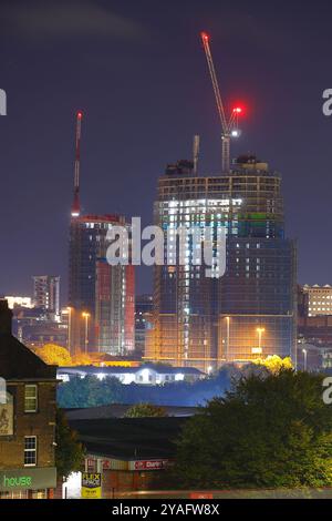 Lissabon Street & Triangle Yard Apartmenthäuser im Bau im Stadtzentrum von Leeds, West Yorkshire, Großbritannien Stockfoto