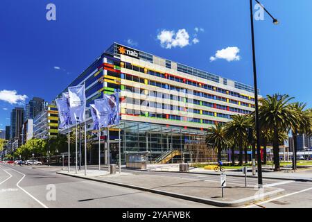 MELBOURNE, AUSTRALIEN, 31. OKTOBER 2021: Gebäude der National Australia Bank (NAB) in den Docklands von Melbourne, Victoria, Australien, Ozeanien Stockfoto