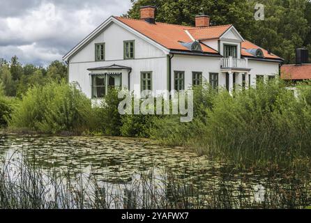 Forsmark, Osthammar, Schweden, 07 31 2019 luxuriöses Landhaus mit angelegten Gärten, Europa Stockfoto