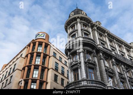 Brüssel, Belgien, 01 18 2019: Fassade des Bürogebäudes der AG Insurance Company, Europa Stockfoto