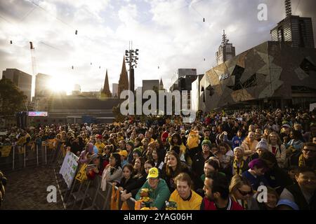 MELBOURNE, AUSTRALIEN, 11. JULI: Die Fans der australischen Commbank Matildas Women's World Cup Kader werden auf dem Federation Square vorgestellt Stockfoto