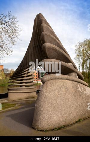 Großbritannien, England, Shropshire, Shrewsbury, Mardol Quay, die Quantensprung-Skulptur Stockfoto