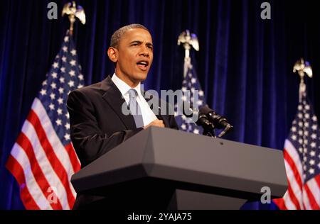 US-Präsident Barack Obama spricht am 19. Mai 2011 im Grand Hyatt Hotel in Washington, DC vor dem Women's Leadership Forum. Obama erläuterte die Leistungen seiner Regierung, einschließlich der Ernennung von zwei Frauen in den Obersten Gerichtshof und der Verabschiedung des Lilly Ledbetter Fair Pay Act, sagte aber, es gäbe noch mehr zu tun und bat um Unterstützung für eine zweite Amtszeit. . Kredit: Chip Somodevilla / Pool über CNP/SIPA USA Stockfoto