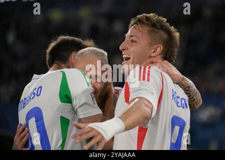 Der Italiener Mateo Retegui feiert, nachdem er am 10. Oktober 2021 im Olimpico-Stadion in Rom das Tor 2-0 beim Qualifikationsspiel der UEFA Nations League 2024/25 der Gruppe 2 erzielte. (Foto: Fabrizio Corradetti / LaPresse) Stockfoto