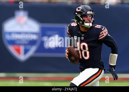 Tottenham Hotspur Stadium, London, Großbritannien. Oktober 2024. NFL UK Football, Jacksonville Jaguars gegen Chicago Bears; Chicago Bears Quarterback Caleb Williams (18) Credit: Action Plus Sports/Alamy Live News Stockfoto