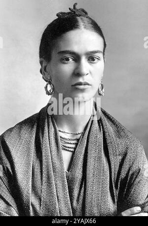 FRIDA KAHLO (907–1954) mexikanische Künstlerin, fotografiert von ihrem Vater im Jahr 1932 Stockfoto