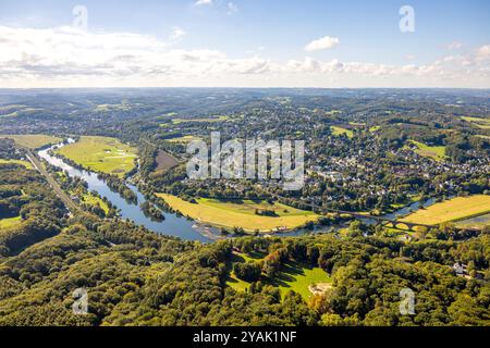 Luftbild, Hohenstein und Berger Denkmal, Fluss Ruhr mit Ruhr Viadukt Witten Eisenbahnbrücke, Naturschutzgebiet Ruhraue Witten-Gedern, Ruhrinsel im Fluss Ruhr mit Campingplatz Steger, Blick zum Ortsteil Bommern, Bahnlinie Witten-Wetter, Witten, Ruhrgebiet, Nordrhein-Westfalen, Deutschland ACHTUNGxMINDESTHONORARx60xEURO *** Luftansicht, Hohenstein- und Berger-Denkmal, Ruhr mit Ruhrviadukt Witten Eisenbahnbrücke, Naturschutzgebiet Ruhraue Witten Gedern, Ruhrinsel in der Ruhr mit Campingplatz Steger, Blick auf den Stadtteil Bommern, Bahnlinie Witten Wetter, Witten, Ruhrgebiet, Nord Stockfoto