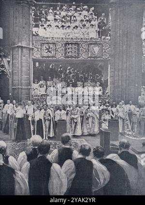 Krönung von König Georg V. während der Proklamation. Der König und die Königin in ihren Staatsstühlen. London. 1911 Stockfoto