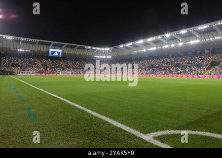 Udine, Italien. Oktober 2024. Bluenergy Stadium während des Nationalliga-Fußballspiels zwischen Italia und Israele im Bluenergy Stadium in Udine, Nordosten Italiens - Montag, 14. Oktober 2024 Sport - Fußball (Foto: Andrea Bressanutti/Lapresse) Credit: LaPresse/Alamy Live News Stockfoto