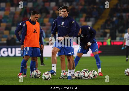 Udine, Italien. Oktober 2024. Wärmt sich vor dem Nationalliga-Fußballspiel zwischen Italia und Israele im Bluenergy Stadium in Udine, Nordosten Italiens auf - Montag, 14. Oktober 2024 Sport - Fußball (Foto: Andrea Bressanutti/Lapresse) Credit: LaPresse/Alamy Live News Stockfoto