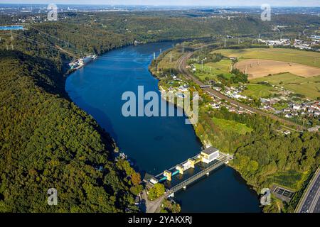 Luftbild, Hengsteysee mit RWE Koepchenwerk, Laufwasserkraftwerk Hengstey und Hengsteysee-Brücke Ost historische Sehenswürdigkeiten, Strandhaus Salitos Beach Hengsteysee, Freibad Südufer, Boele, Hagen, Ruhrgebiet, Nordrhein-Westfalen, Deutschland ACHTUNGxMINDESTHONORARx60xEURO *** Luftansicht, Hengsteysee mit RWE Koepchenwerk, Laufwasserkraftwerk Hengstey und Hengsteyseebrücke Osthistorie, Strandhaus Salitos Beach Hengsteysee, Freibad Südufer, Boele, Hagen, Ruhrgebiet, Nordrhein-Westfalen, Deutschland ATTENTIONxMINDESTHONORARx60xEURO Stockfoto