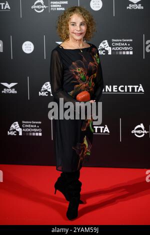 Rom, Italien. Oktober 2024. Schauspielerin Sydney Rom besucht den „Megalopolis“ vor der Eröffnung des Roten Teppichs des 19. Rom Film Festivals und 22. Alice Nella Citta“ in den Cinecitta Studios in Rom (Italien) am 14. Oktober 2024. Quelle: Insidefoto di andrea staccioli/Alamy Live News Stockfoto