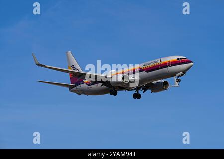 Sky Harbor International Airport, 10-12-24 Phoenix AZ USA American Airlines Boeing 737-800 N917NN Ankunft in 8 am Sky Harbor International Airport Stockfoto